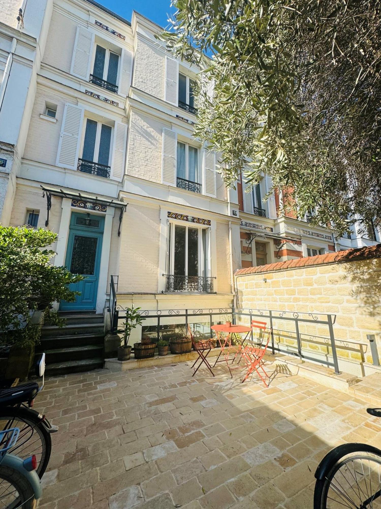 Feifei's & Spa- Luxe 10 Min Paris Apartment